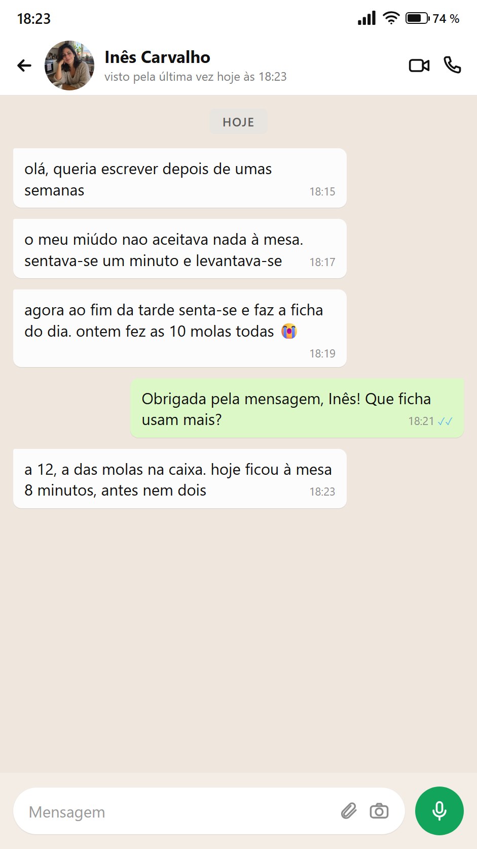 Uma mãe conta que a criança não aceitava nada à mesa e agora faz a ficha do dia